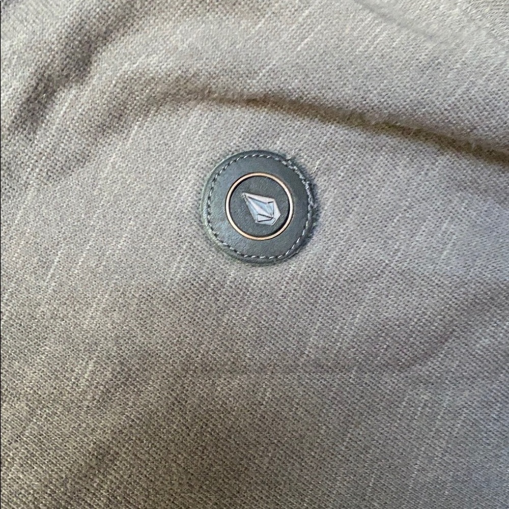 Volcom Sweatshirt - Picture 3 of 4